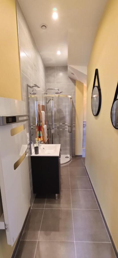 La Petite Cour Apartment Beaune  Bagian luar foto