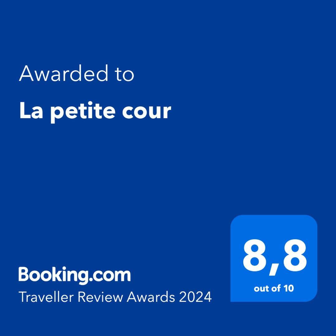 La Petite Cour Apartment Beaune  Bagian luar foto